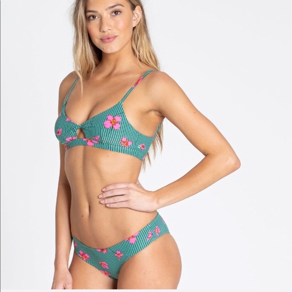 🌴🌼BILLABONG- SEAIN GREEN BIKINI SET🌼🌴 - Picture 3 of 8